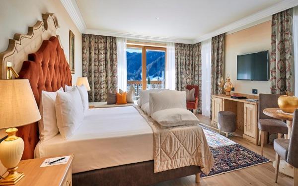 Hotel Sassongher Corvara In Badia Luaran gambar