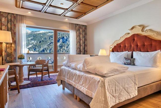 Hotel Sassongher Corvara In Badia Luaran gambar