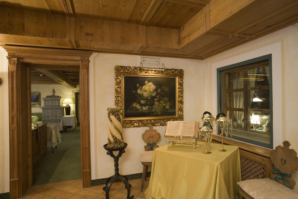 Hotel Sassongher Corvara In Badia Luaran gambar