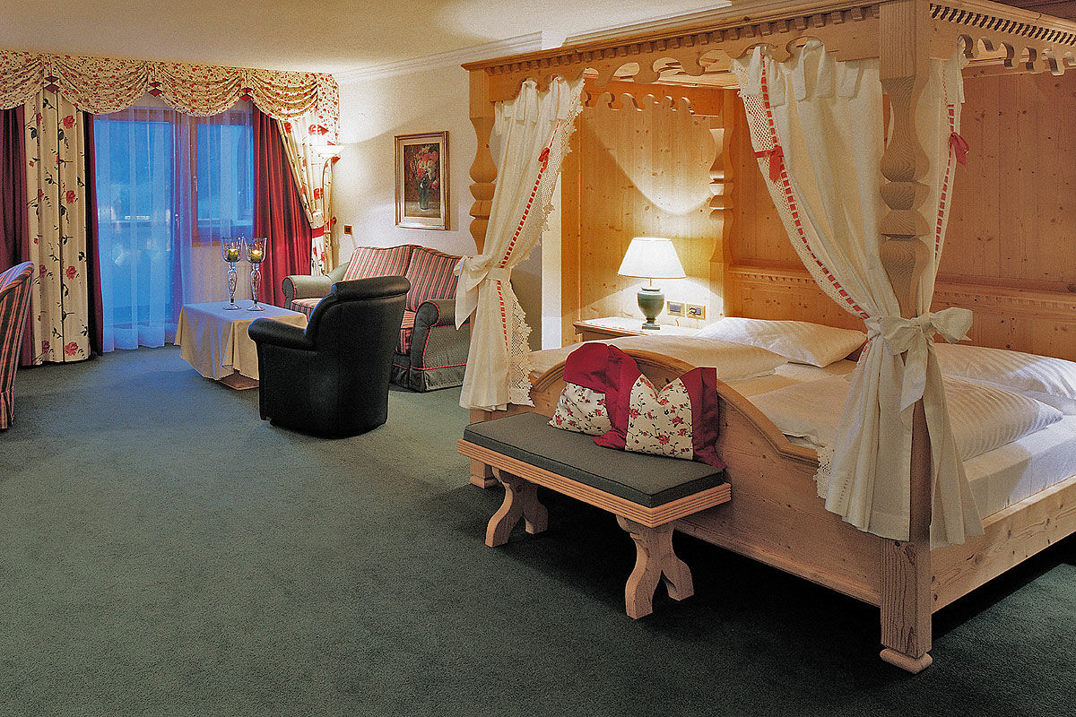 Hotel Sassongher Corvara In Badia Luaran gambar
